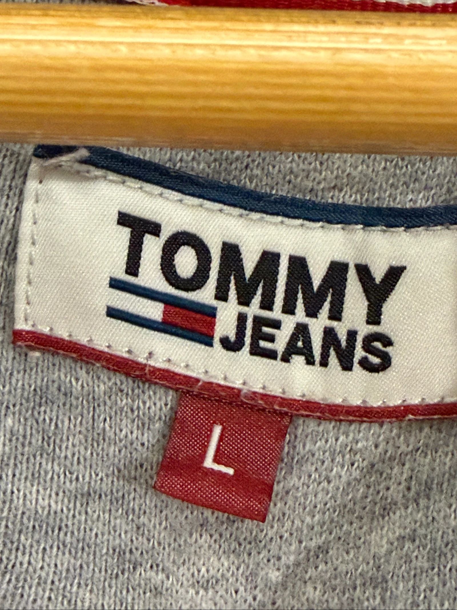 Moletom cinza com capuz Tommy Jeans (Tamanho L) – photo 4